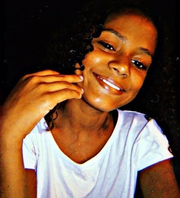 Samara Pereira de Souza foi morta a tiros por engano dentro de casa, em Colatina. Crédito: Reprodução