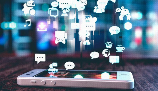 Redes sociais influenciam a escrita de nossa língua. Crédito: Divulgação