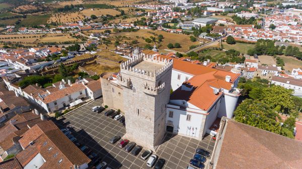 Confira pequenos luxos para desfrutar no Alentejo em Portugal. Crédito: Divulgação