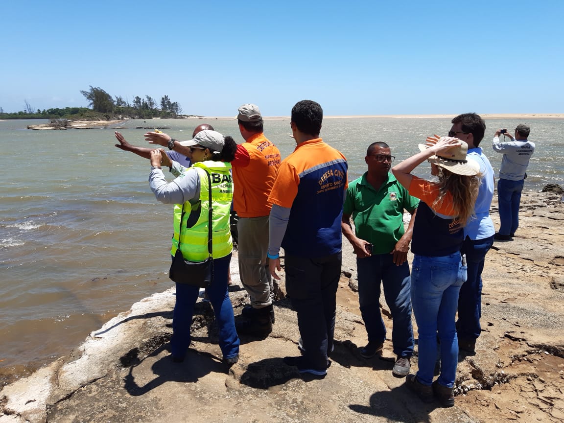 ESTV 2ª Edição, Após ser atingido em acidente semáforo de Guarapari causa  confusão no trânsito