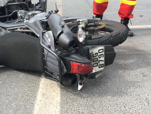 Acidente na BR 101, Serra, deixa policial militar ferido por Internauta | A Gazeta