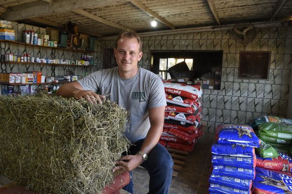 Olavo, ex-funcionário da Samarco, montou empresa de produtos agropecuários . Crédito: Carlos Alberto Silva