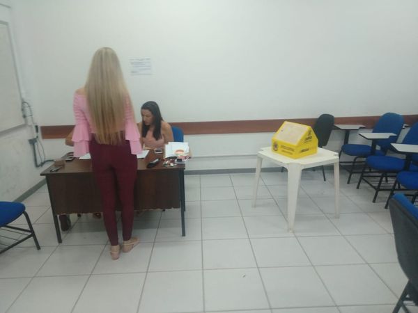 Ufes: No campus de Maruípe, os pontos de votação da consulta para escolha do novo reitor tiveram atraso na chegada das urnas. Crédito: Caíque Verli