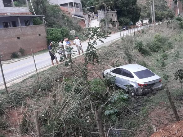 Agência dos Correios de Alegre é assaltada e três são presos por Polícia Militar