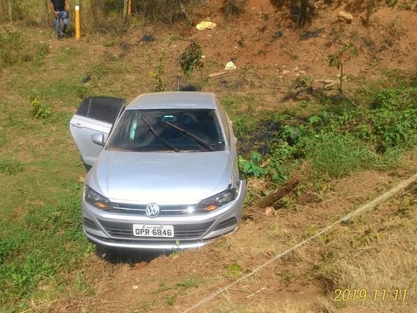 Agência dos Correios de Alegre é assaltada e três são presos por Polícia Militar