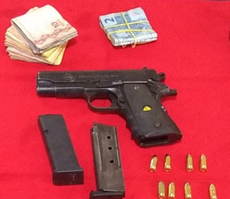 Agência dos Correios de Alegre é assaltada e três são presos por Polícia Militar