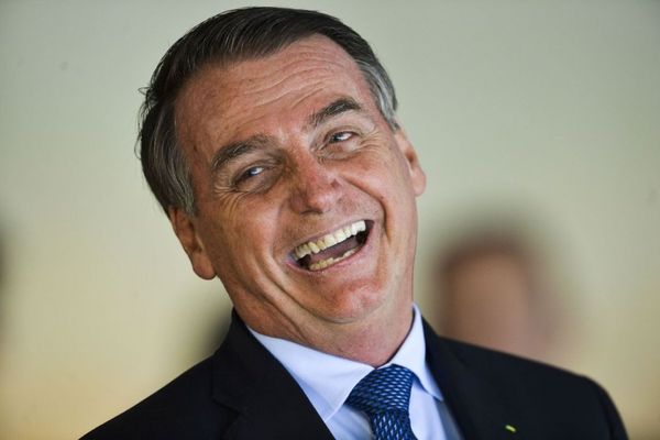 O presidente da República Jair Bolsonaro sorri. Crédito: Marcelo Camargo/Agência Brasil