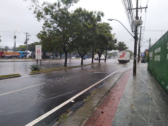 BR 101 por Caique Verlí