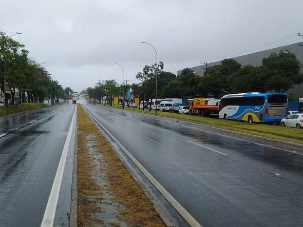 Serra, BR 101, próximo ao Shopping Montserrat por Internauta