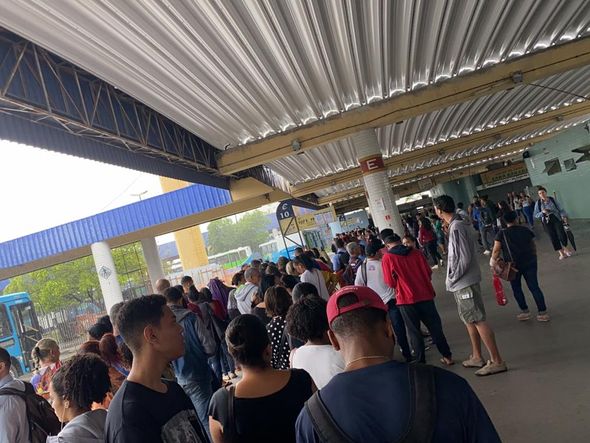 Terminal Laranjeiras por Internauta