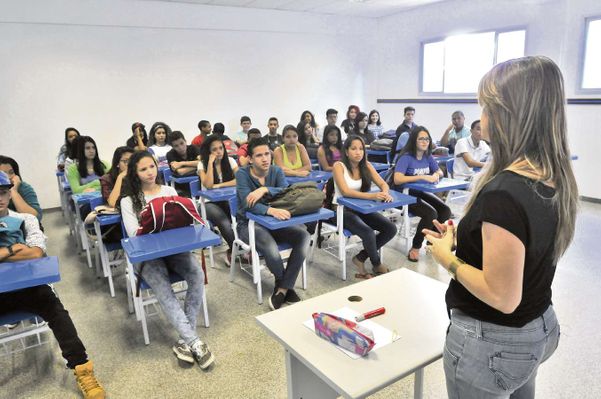 Professora estadual terá nova regra para a aposentadoria. Crédito: Marcelo Prest-03/08/2015