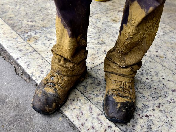 Data: 14/11/2019 - ES - Vitória - João Siller, morador de Tirol, em Santa Leopodina, ele ajudou a resgatar a família após deslizamento de terra - Chuva castiga a Grande Vitória - Editoria: Cidades - Foto: Fernando Madeira - GZ por Fernando Madeira