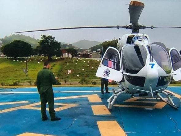 Família é resgatada em Santa Leopoldina  (14/11/2019) por Reprodução/TV Gazeta