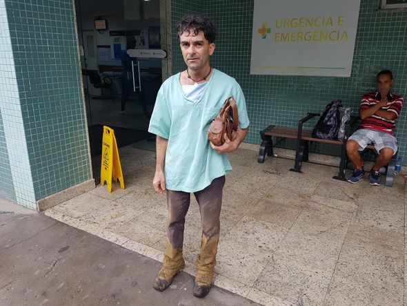 João Pinto Siller, 47, teve a casa atingida por deslizamento de terra em Santa Leopoldina. O pai e a irmã ficaram feridos por José Carlos Schaeffer