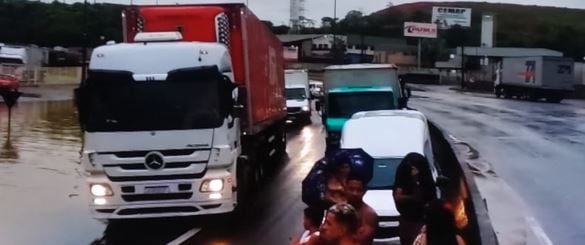 BR 101 por Reprodução/TV Gazeta