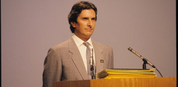Fernando Collor de Mello (PRN) tinha sido prefeito de Maceió e governador de Alagoas. Ficou  conhecido nacionalmente como "Caçador de Marajás". Foi o presidente mais jovem da história do país, eleito aos quarenta anos de idade por Divulgação
