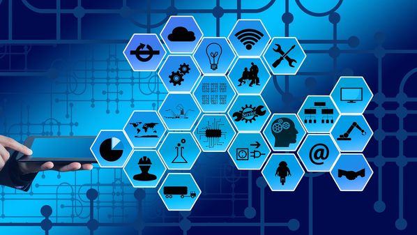 O país precisa compreender que quem promove a geração de riqueza são os empresários. Empresa ruim é que precisa de governo bom. Empresa boa prospera com qualquer governo