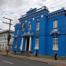Em caso de reincidência, a medida prevê o pagamento em dobro do valor estipulado inicialmente. O autor do Projeto de Lei é o vereador Vitor Soares Louzada (PL)