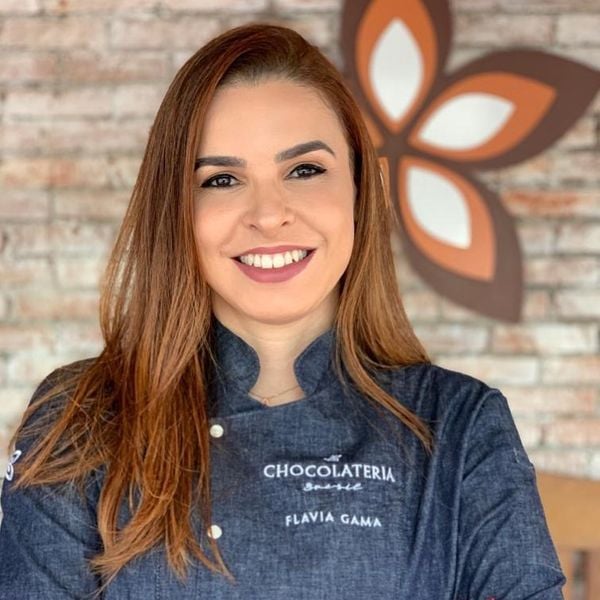 A chef patissier  Flavia Gama. Crédito: Instagram/Chocolateria Brasil/ divulgação 