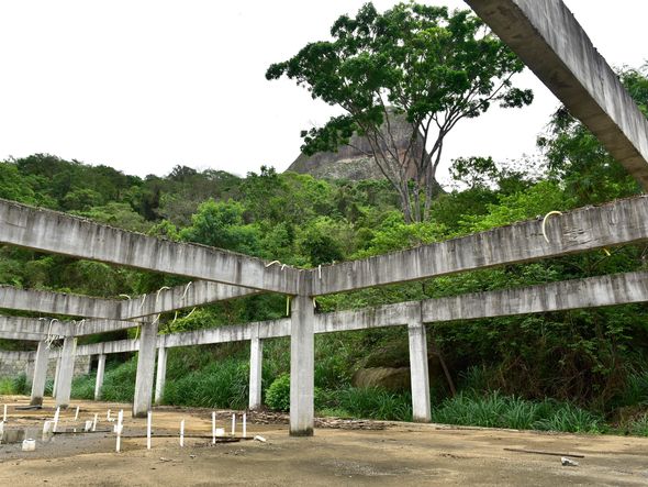 Data: 25/11/2019 - ES - Vitória - Esqueleto do que seria uma creche, em Tabuazeiro, Vitória - Obras Federais paradas no ES - Editoria: Economia - Foto: Fernando Madeira - GZ por Fernando Madeira