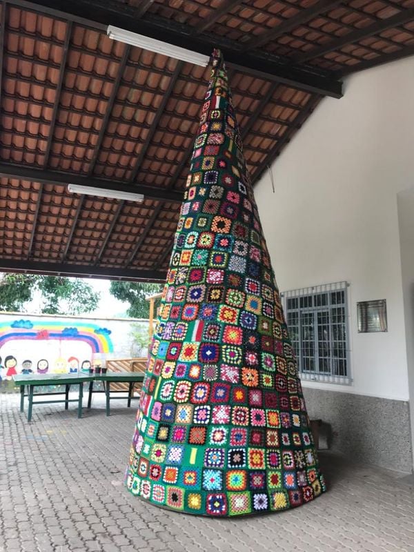 A Gazeta | Natal em Santa Teresa terá árvore de crochê com 5 metros de  altura