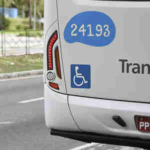 Imagem - Ceturb vai denunciar à polícia vendedor de balas que aparece em vídeo no Transcol