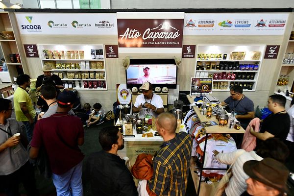 Estande de produtores do Alto Caparaó na Semana Internacional do Café. Crédito: Nereu Jr/Divulgação