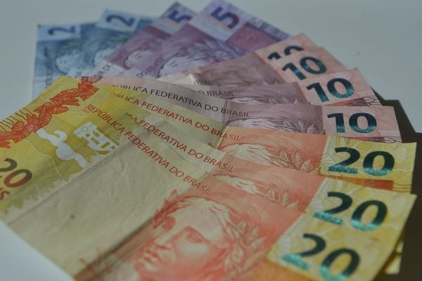 O salário mínimo para o próximo ano ficará em R$ 1.031