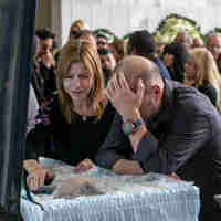 Imagem - Mulher de Gugu tem pensão reduzida de R$ 100 mil para R$ 42 mil