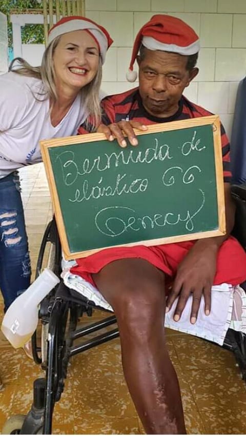 Abrigo de idosos de Muqui faz campanha para presentes por Divulgação