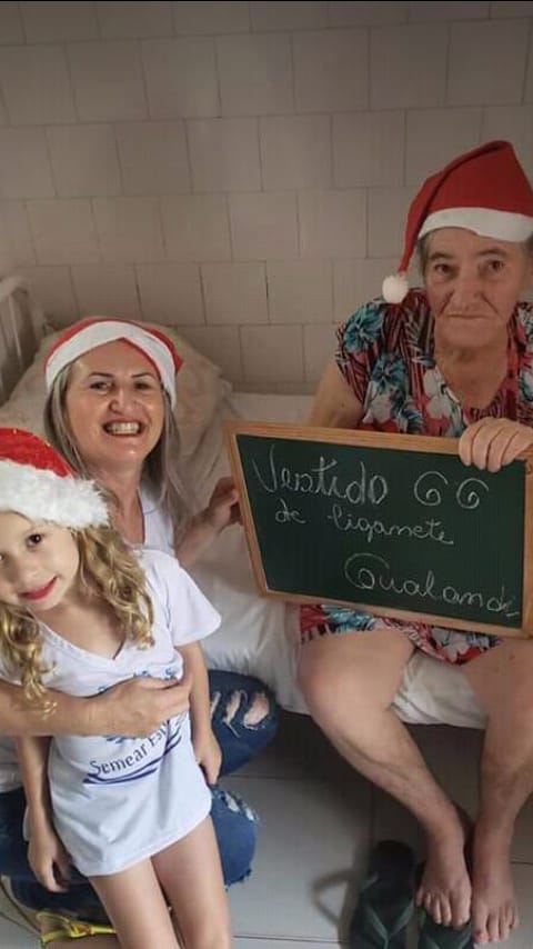 Abrigo de idosos de Muqui faz campanha para presentes por Divulgação