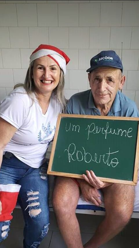 Abrigo de idosos de Muqui faz campanha para presentes por Divulgação