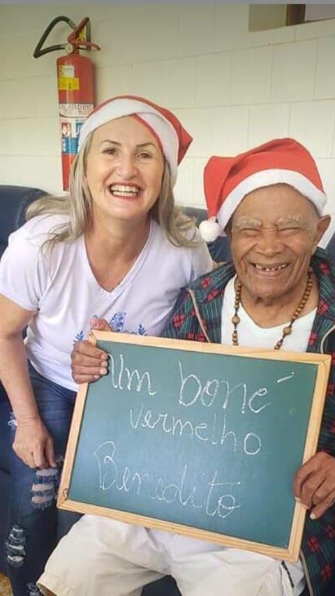 Abrigo de idosos de Muqui faz campanha para presentes por Divulgação