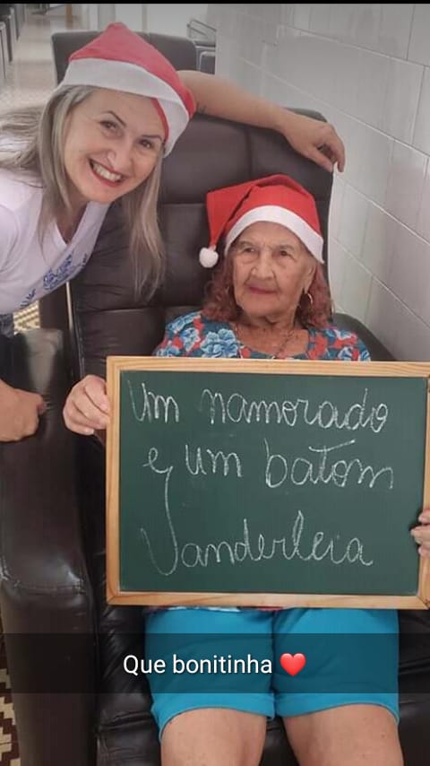 Abrigo de idosos de Muqui faz campanha para presentes por Divulgação