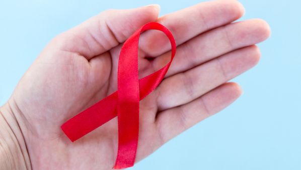 Se não tratadas, essas infecções podem causar lesões nos órgãos genitais, infertilidade, doenças neurológicas e cardiovasculares e até câncer como o de útero e de pênis