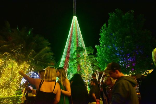 Abertura da decoração de Natal em domingos Martins  por Fernando Madeira 