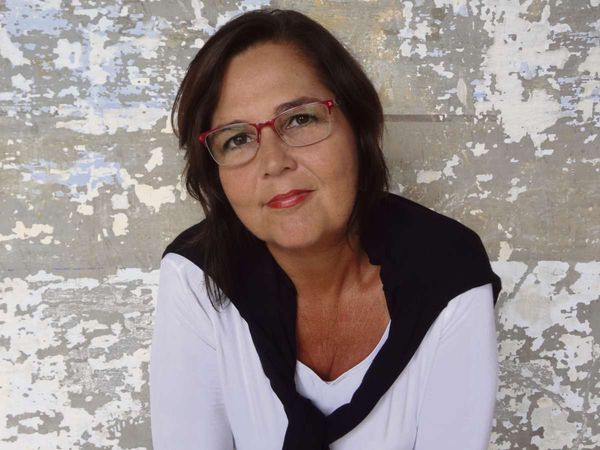 Alza Alves é cantora profissional. Crédito: Arquivo A Gazeta