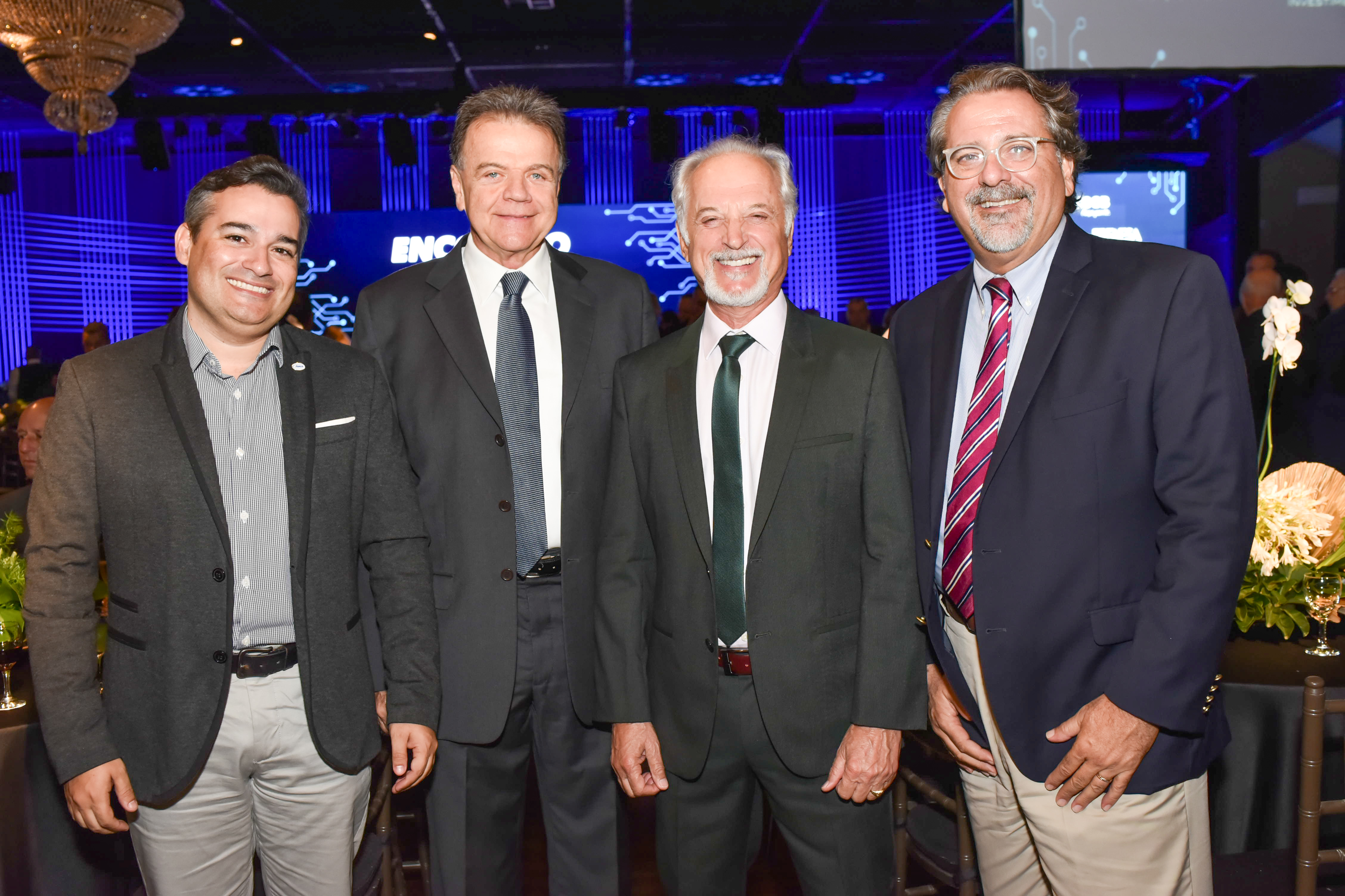 Fotos festão reúne o alto empresariado do ES em Vitória A Gazeta