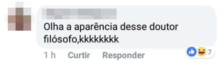 Professor é alvo de ataques preconceituosos  por Reprodução/Internet