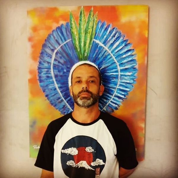 Rodrigo Brito, artista plástico que vai pintar a obra 