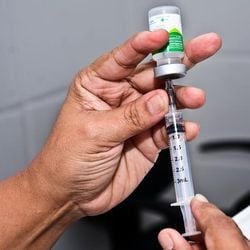 A ocorrência foi na capital paulista e envolve um homem de 27 anos, não vacinado, com histórico de viagem ao exterior, onde teria contraído a doença