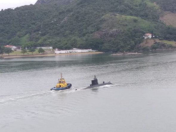 Chegada do submarino ao Porto de Vitória por Kaique Dias