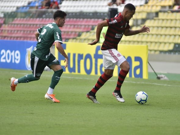 Data: 01/12/2019 - ES - Cariacica - Final do Campeonato Brasileiro Sub 20, entre Palmeiras e Flamengo. O time Rubro Negro sagrou-se campeão, vencendo por 3 x 0, no Kleber Andrade - Editoria: Esportes - Foto: Fernando Madeira - GZ por Fernando Madeira