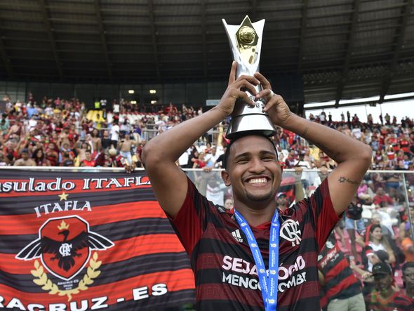 Data: 01/12/2019 - ES - Cariacica - Final do Campeonato Brasileiro Sub 20, entre Palmeiras e Flamengo. O time Rubro Negro sagrou-se campeão, vencendo por 3 x 0, no Kleber Andrade - Editoria: Esportes - Foto: Fernando Madeira - GZ por Fernando Madeira