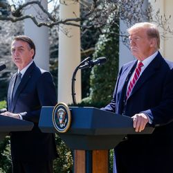 Aliados de Bolsonaro argumentam que medida dos Estados Unidos é reação a diplomacia petista