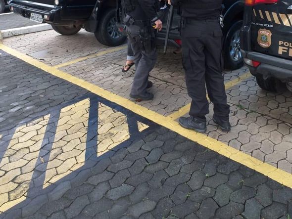 02-12-2019 - Espírito Santo - Polícia Federal faz operação em Vitória e Viana por Divulgação/PFES