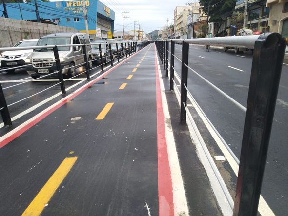 Nova ciclovia da Leitão da Silva  por Esthefany Mesquita 