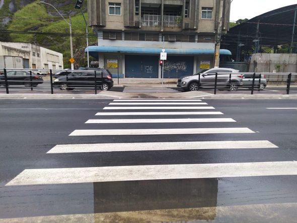 Nova ciclovia da Leitão da Silva  por Esthefany Mesquita 