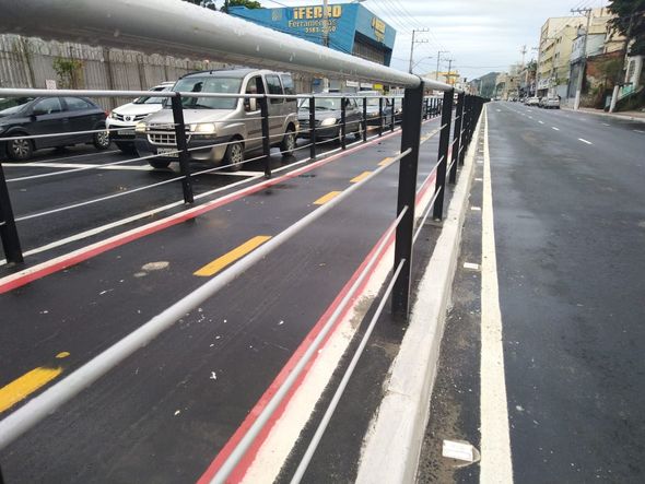 Nova ciclovia da Leitão da Silva  por Esthefany Mesquita 