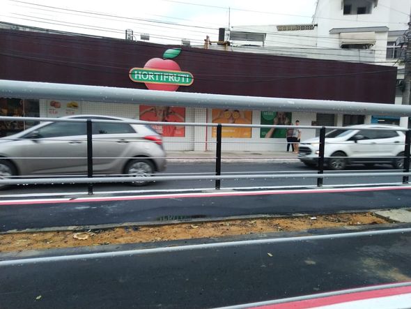 Parte da nova ciclovia da leitão da Silva está inacabada  por Esthefany Mesquita 